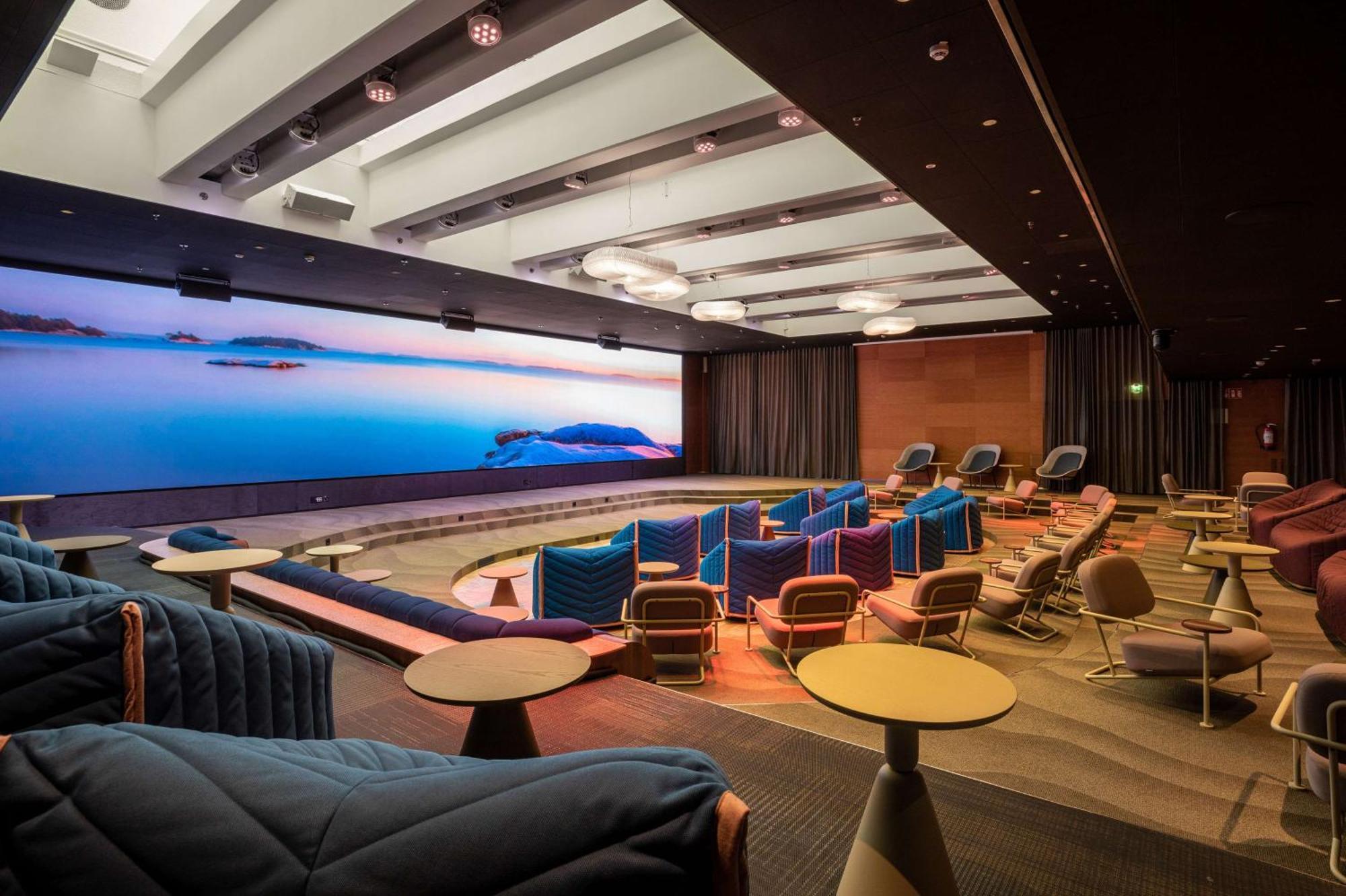 Scandic Helsinki Hub ภายนอก รูปภาพ